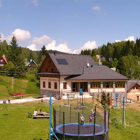 Jerabina * Ostružná