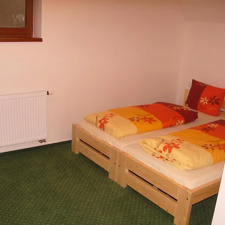 Jerabina Guest house *